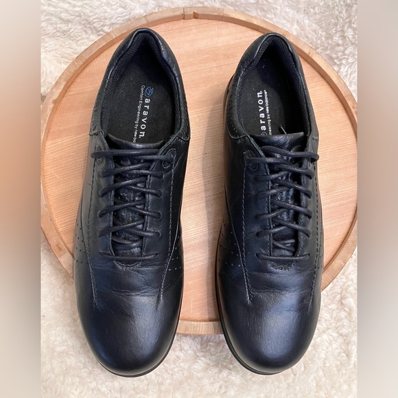 EUC Aravon Farren Black Leather Flats Arch Support Work Nursing Sneakers Size 10 - Picture 5 of 8